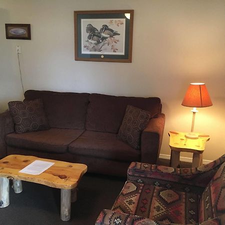 Mountain Landing Suites & Rv Park باغوسا سبرينغز المظهر الخارجي الصورة